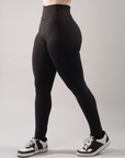 EKKO WMNS Core Set Leggings and Sports Bra