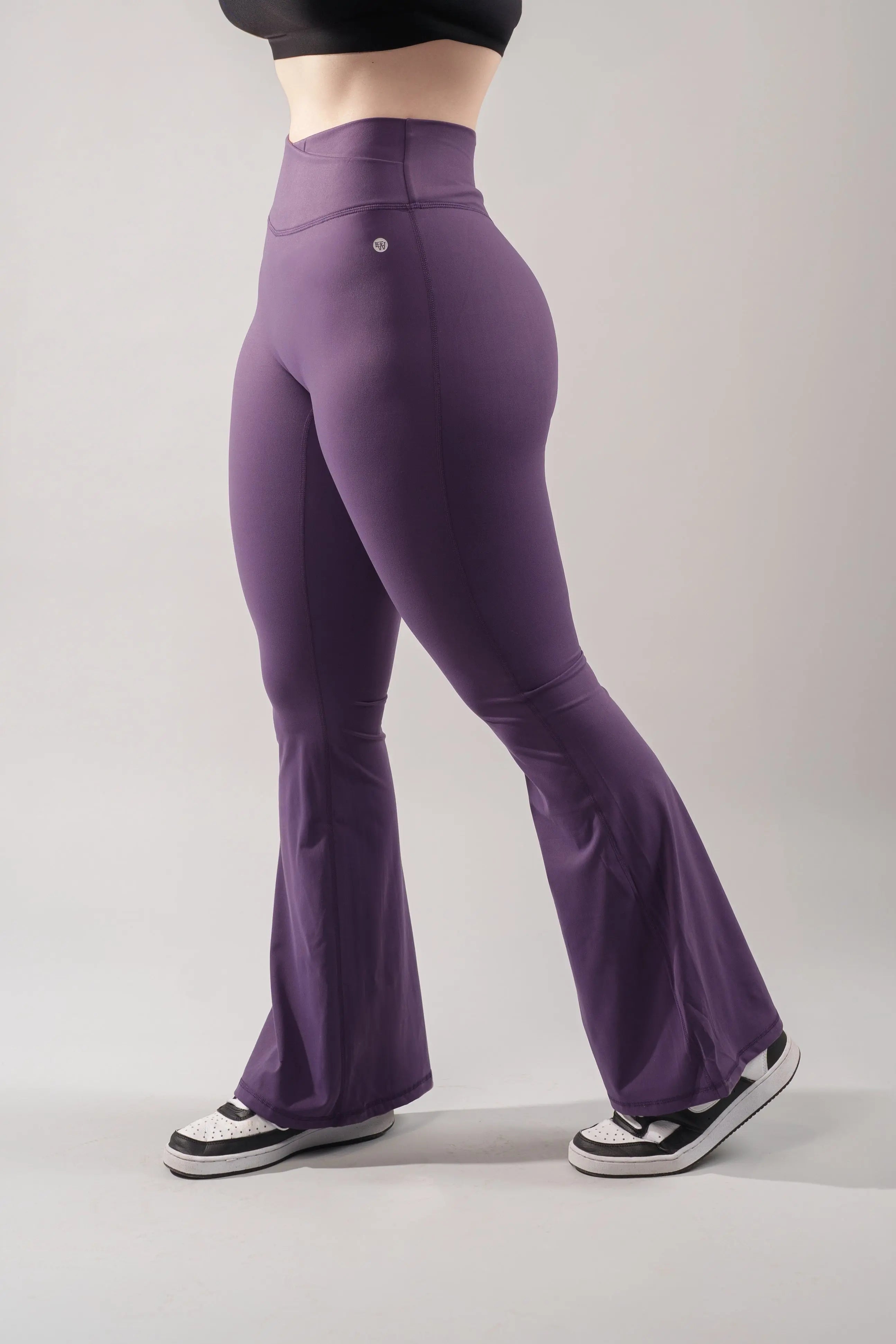 EKKO WMNS Core Set Leggings and Sports Bra