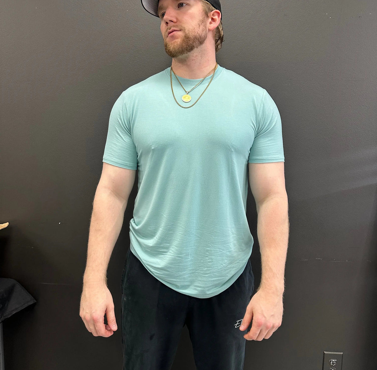 Pink CLEARANCE COLORS MEN'S BLANK FITTED T SHIRT (Copy) ekkovision