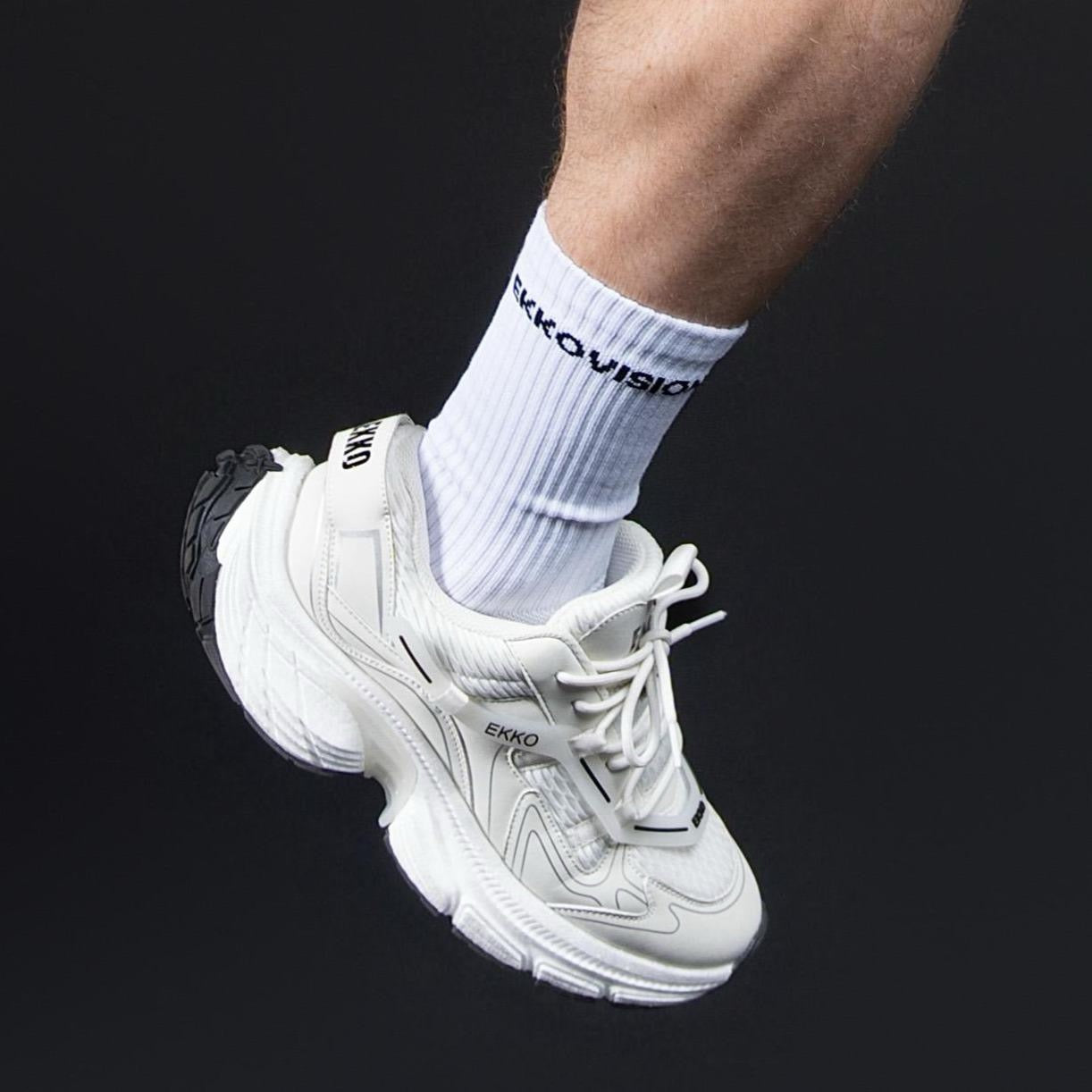EKKO Shoes - Wide Base Sneakers Walking/Running/Lifting – ekkovision